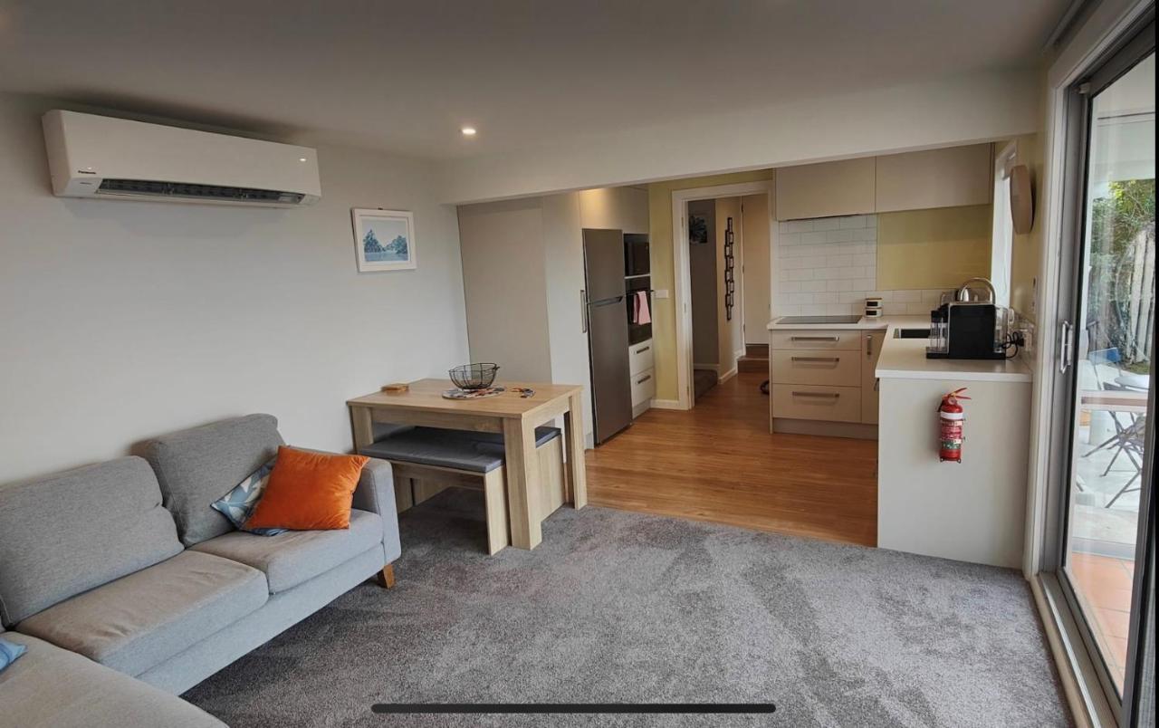 כרייסטצ'רץ' Fully Renovated Hillside Apartment Close To City מראה חיצוני תמונה