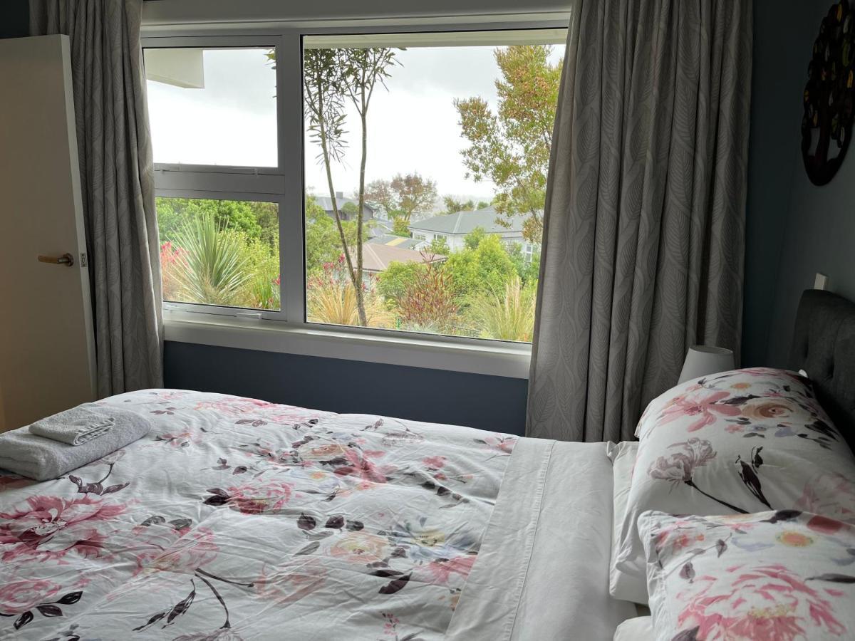 כרייסטצ'רץ' Fully Renovated Hillside Apartment Close To City מראה חיצוני תמונה